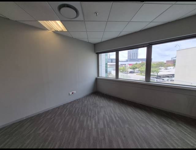 429M² OFFICE TO LET IN SANDTON CENTRAL